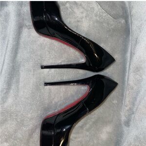Christian Louboutin Bianca 40.5